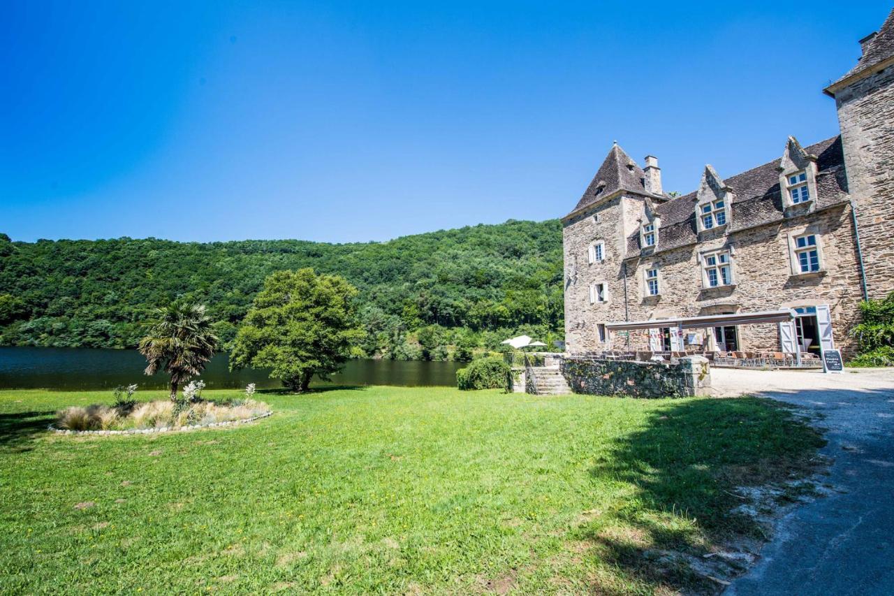 Camping Le Chateau Du Gibanel Saint-Martial-Entraygues 外观 照片